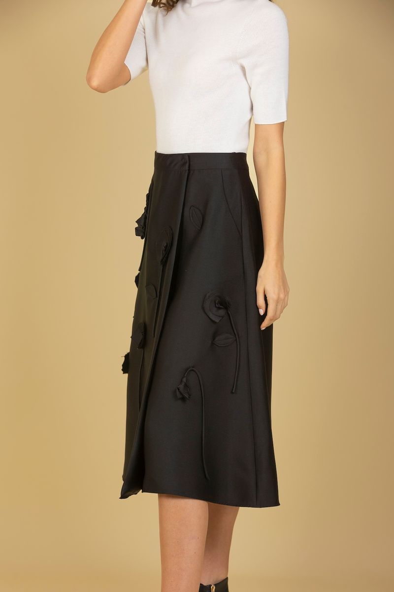 SILK MERINO WOOL WRAP SKIRT WITH FLOWER APPLIQUE