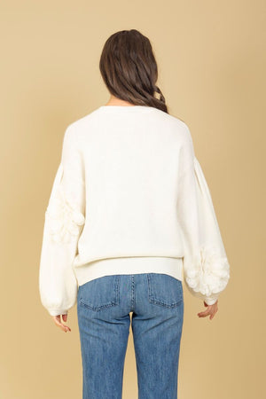 100% MERINO WOOL ROUND NECK SWEATER WITH 3-D FLORAL APPLIQUE'