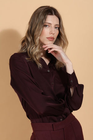 BUTTON DOWN SILK POCKET