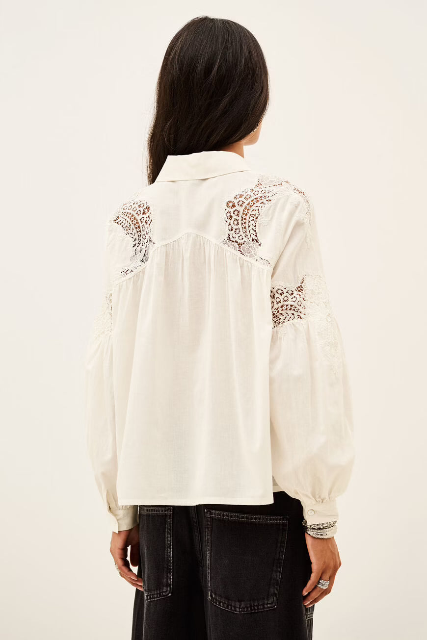 ROSEANNE SHIRT