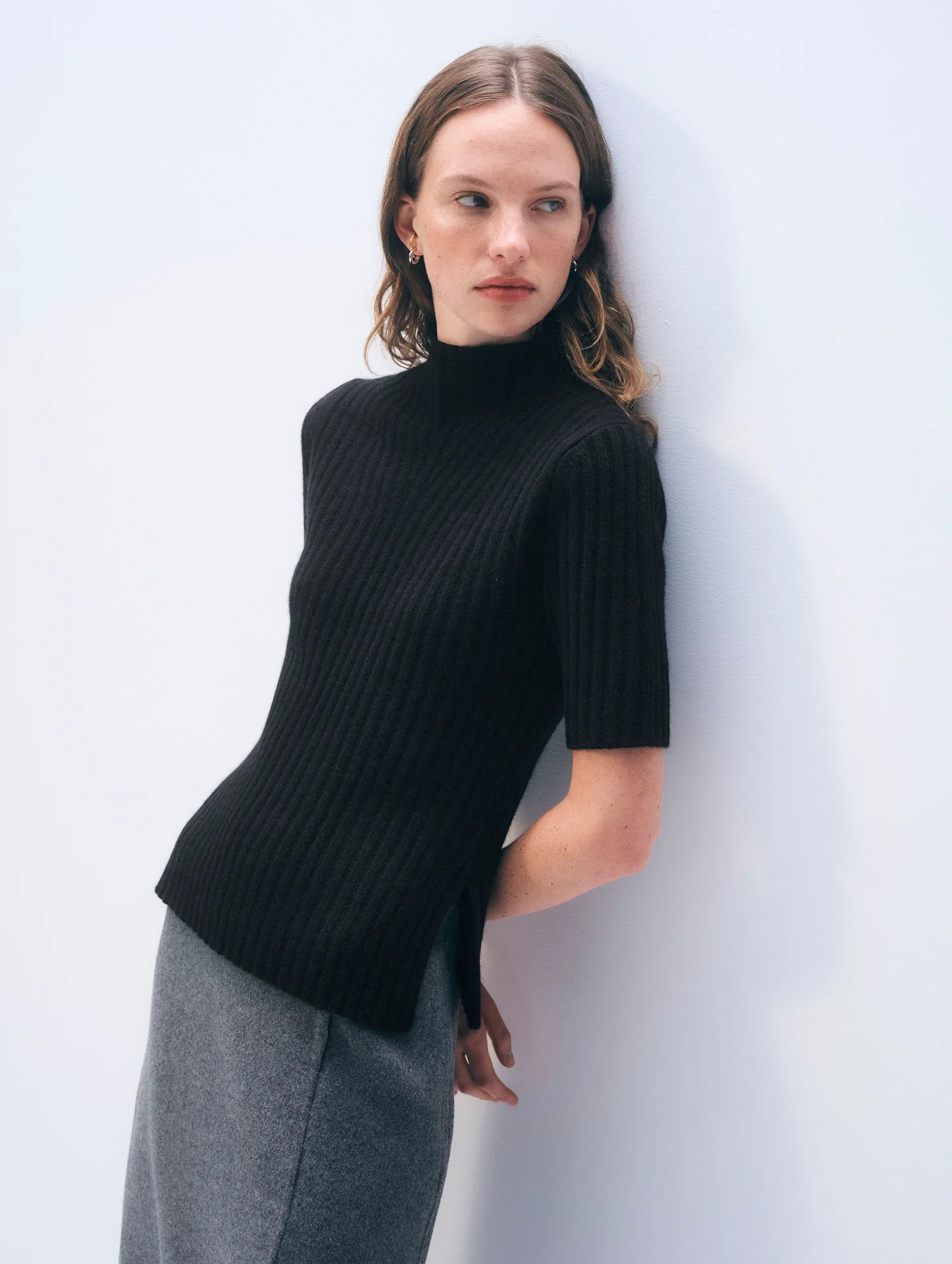 CASHMERE RIBBED MOCKNECK