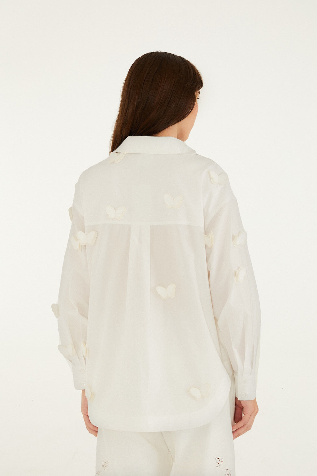 WHITE BUTTERFLIES BLOUSE