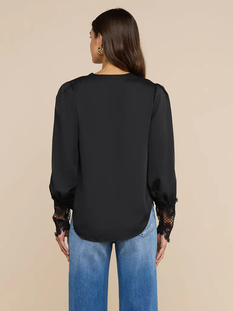 AVA LACE CUFF BLOUSE