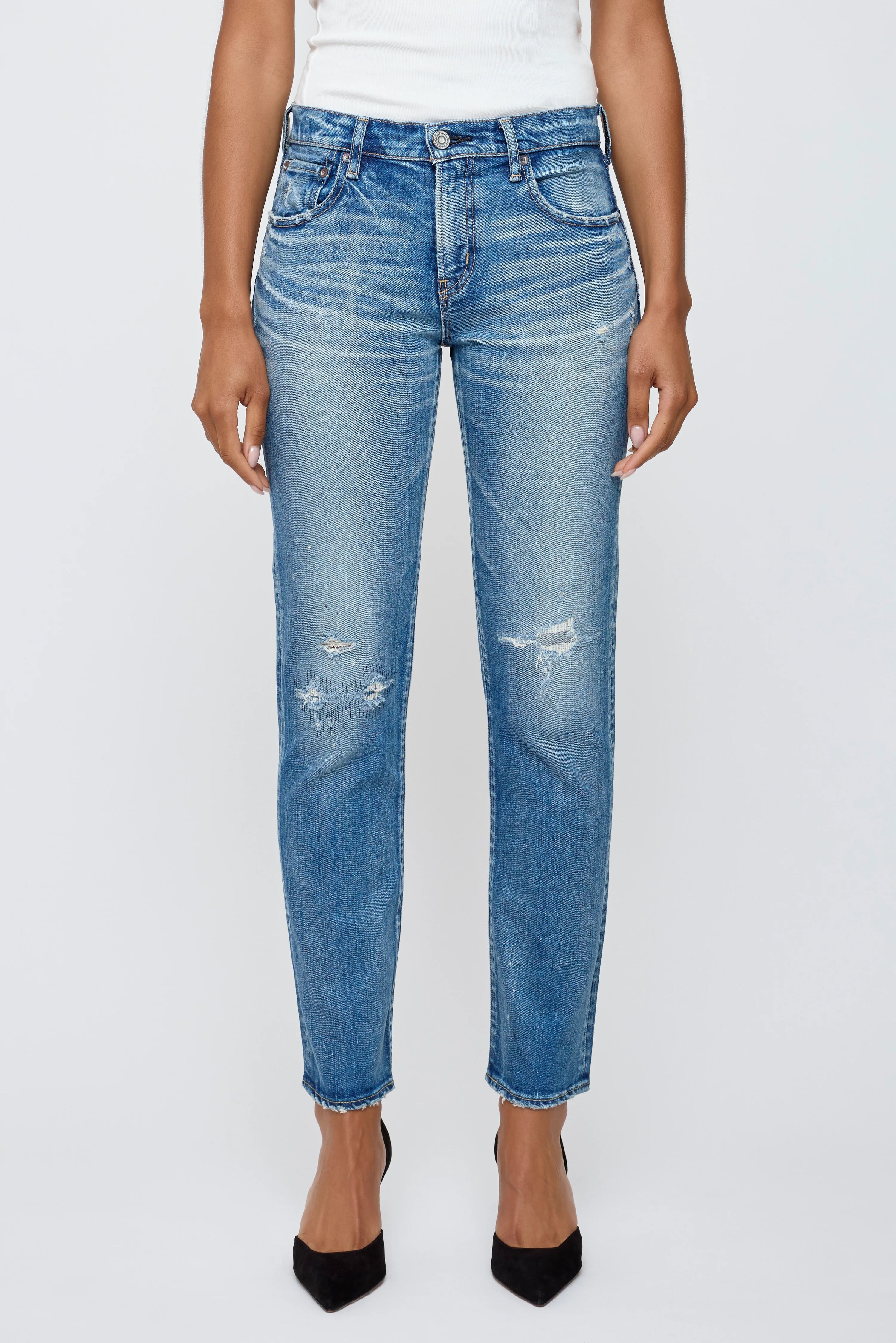 SLIM STRAIGHT