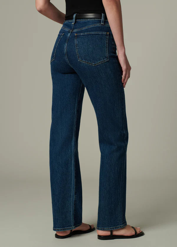 THE MARGOT STRAIGHT