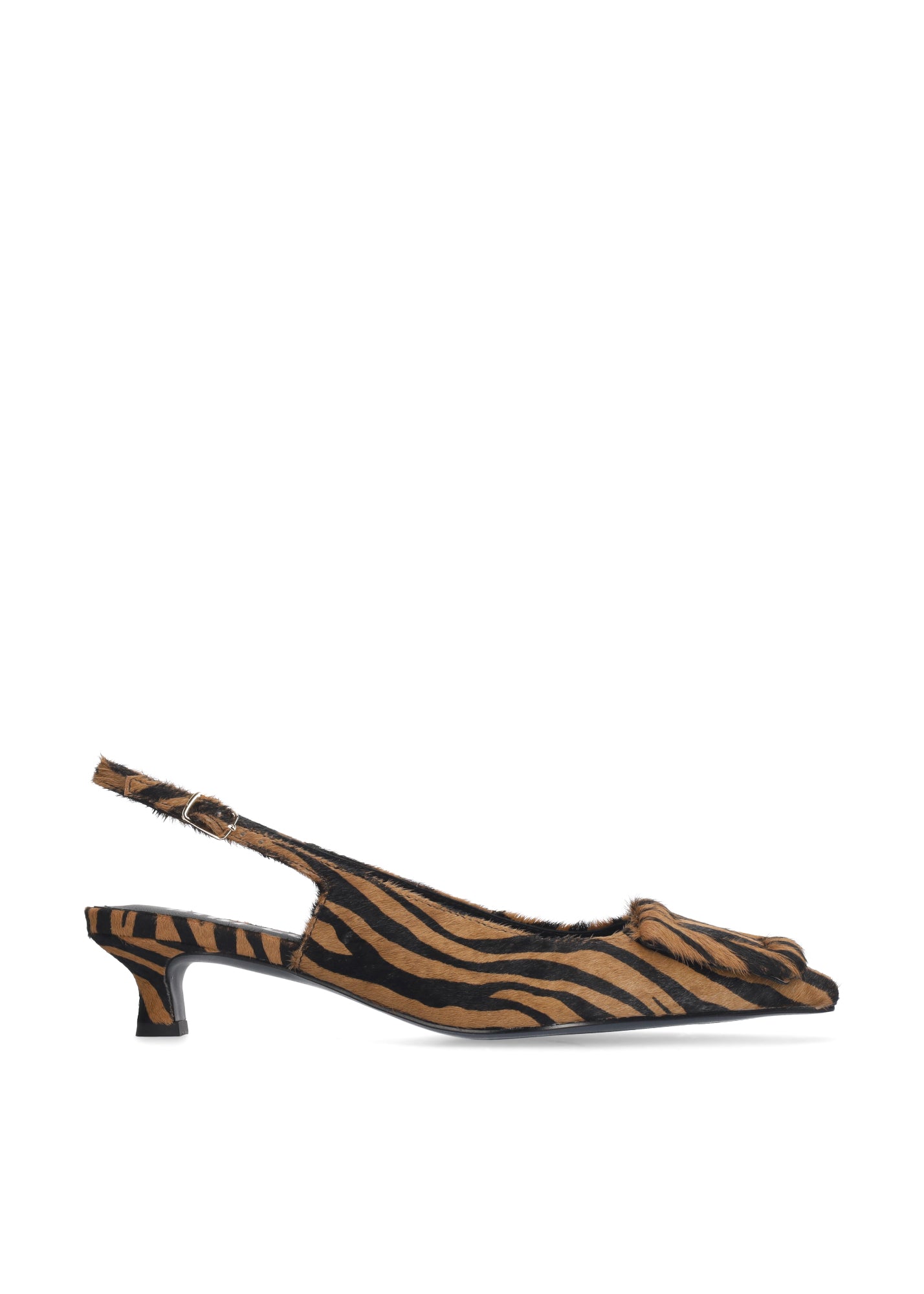 SALONES HEELS