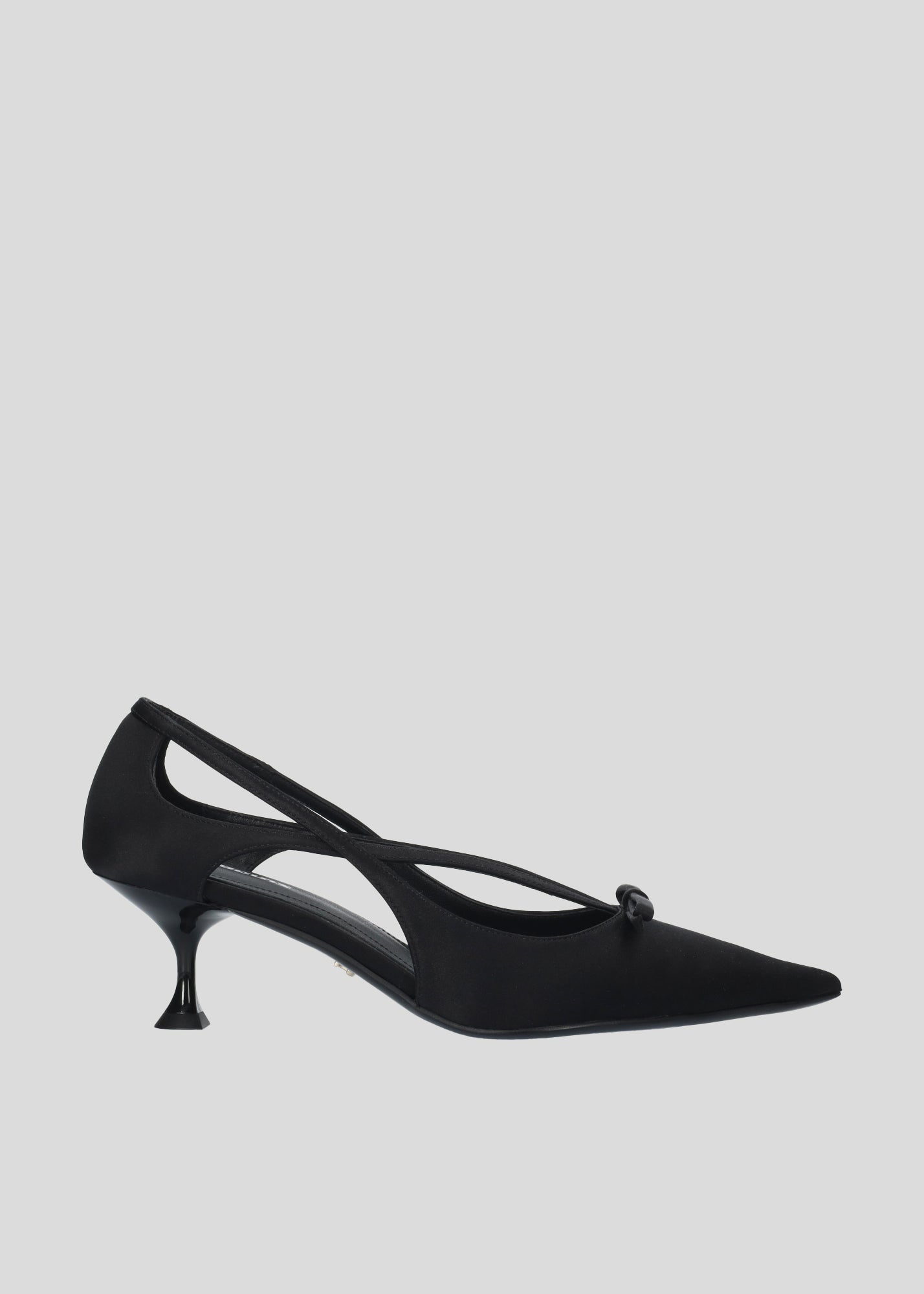 TINA PUMPS