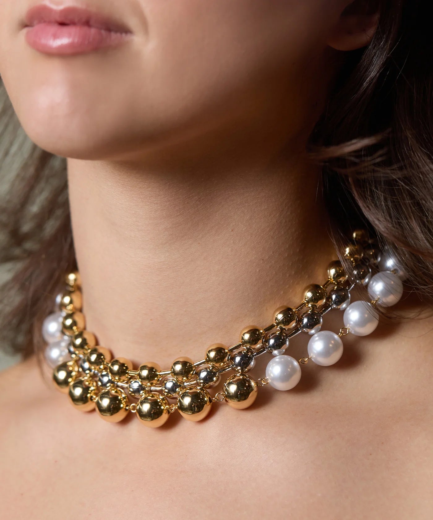 ZOE BALL NECKLACE