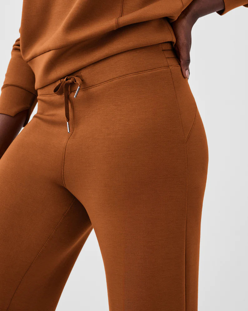 AIRESSENTIALS WIDE LEG PANT
