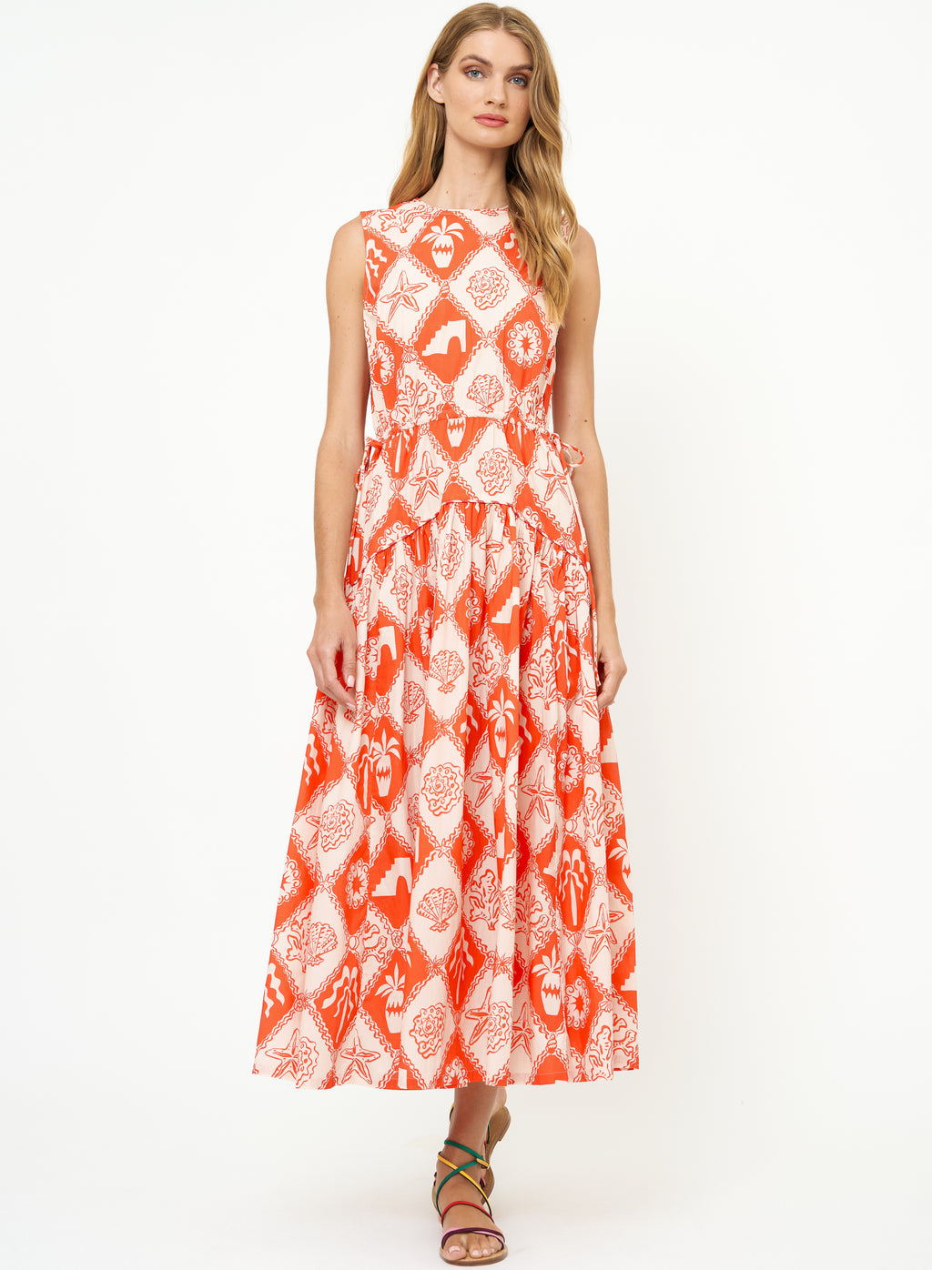 SLEEVELESS PIPED MAXI