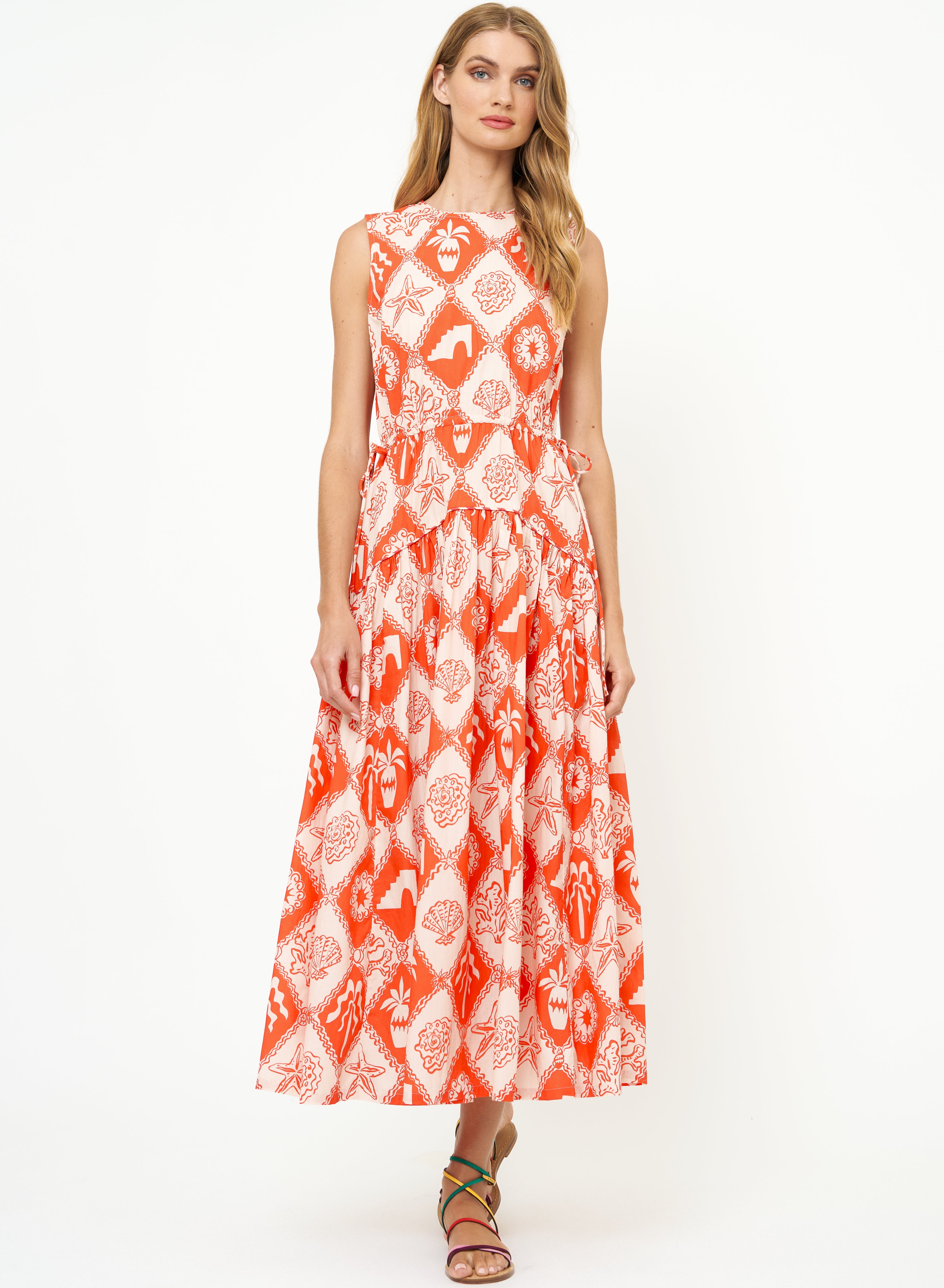 SLEEVELESS PIPED MAXI