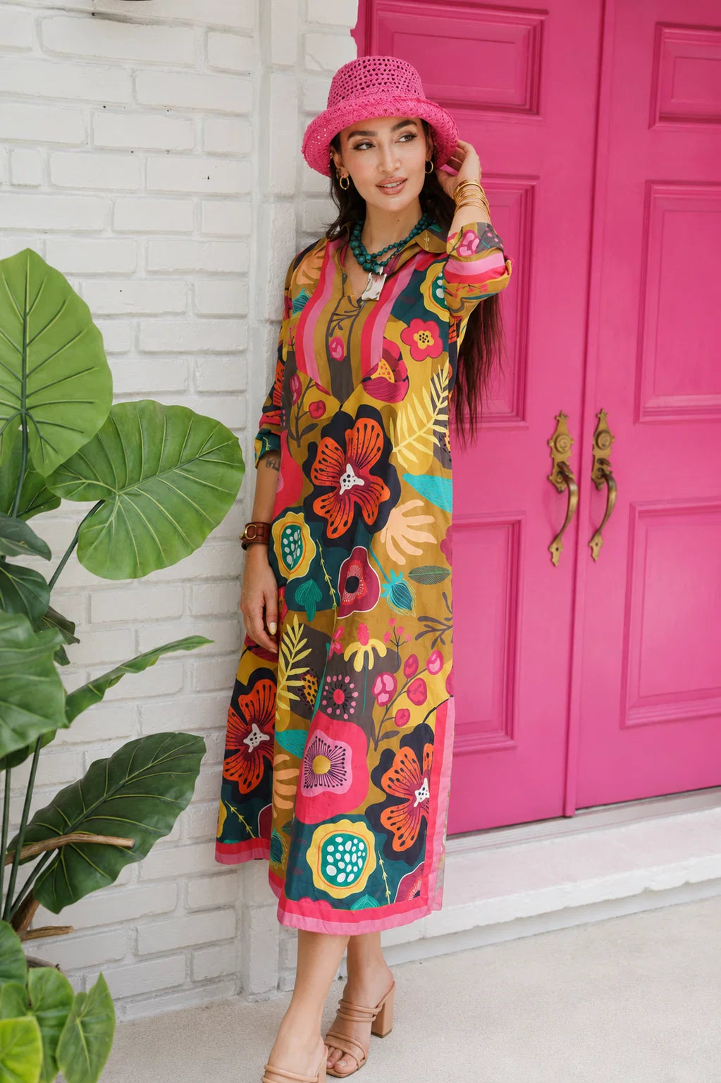 DARVINY KAFTAN