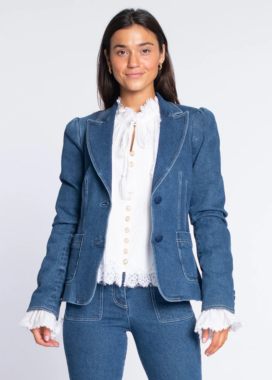 ELIZABETH BLAZER
