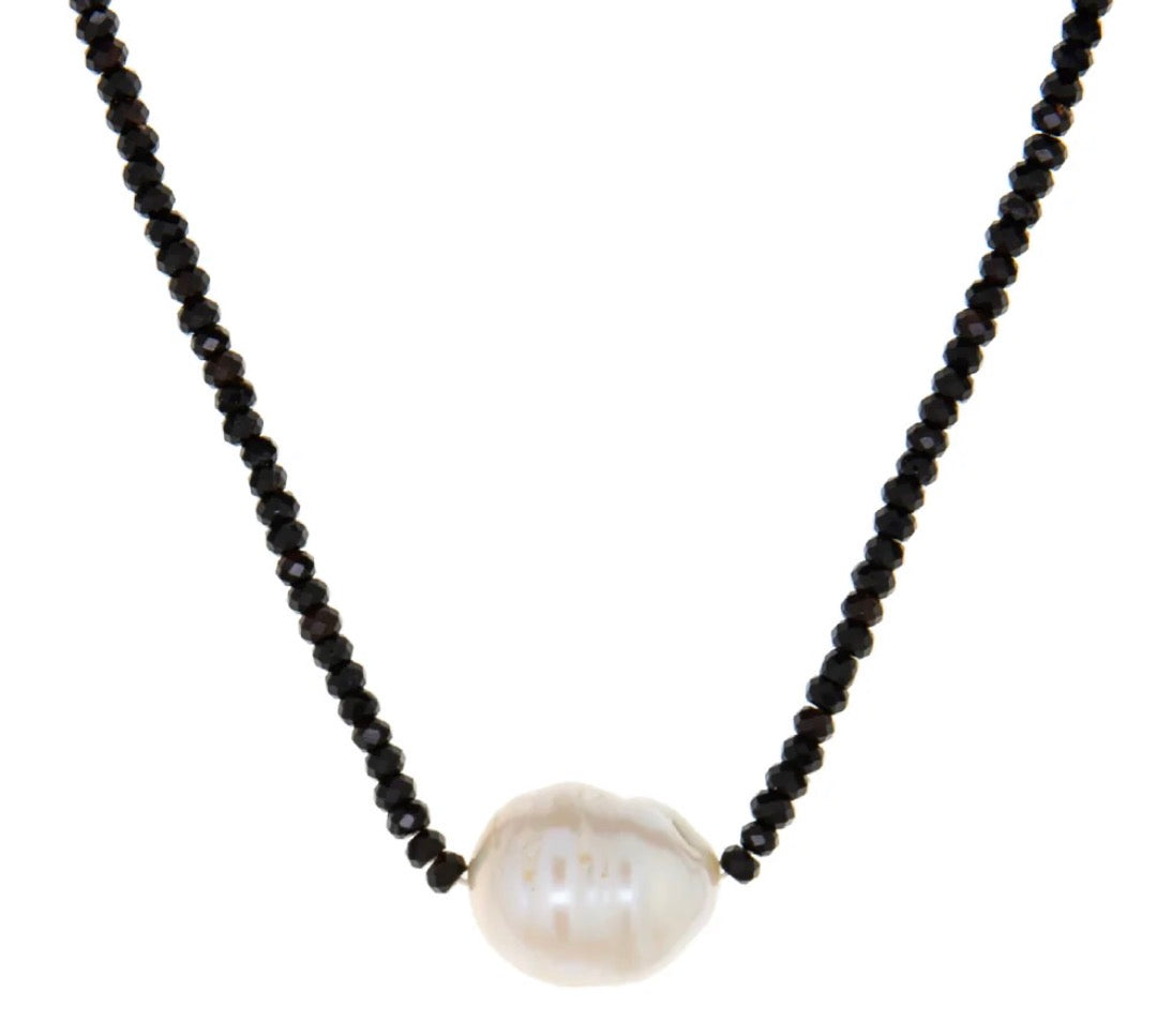 SEMI-PRECIOUS STONE NECKLACE WITH PEARL