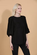 FLOWER APPLIQUE BLOUSE