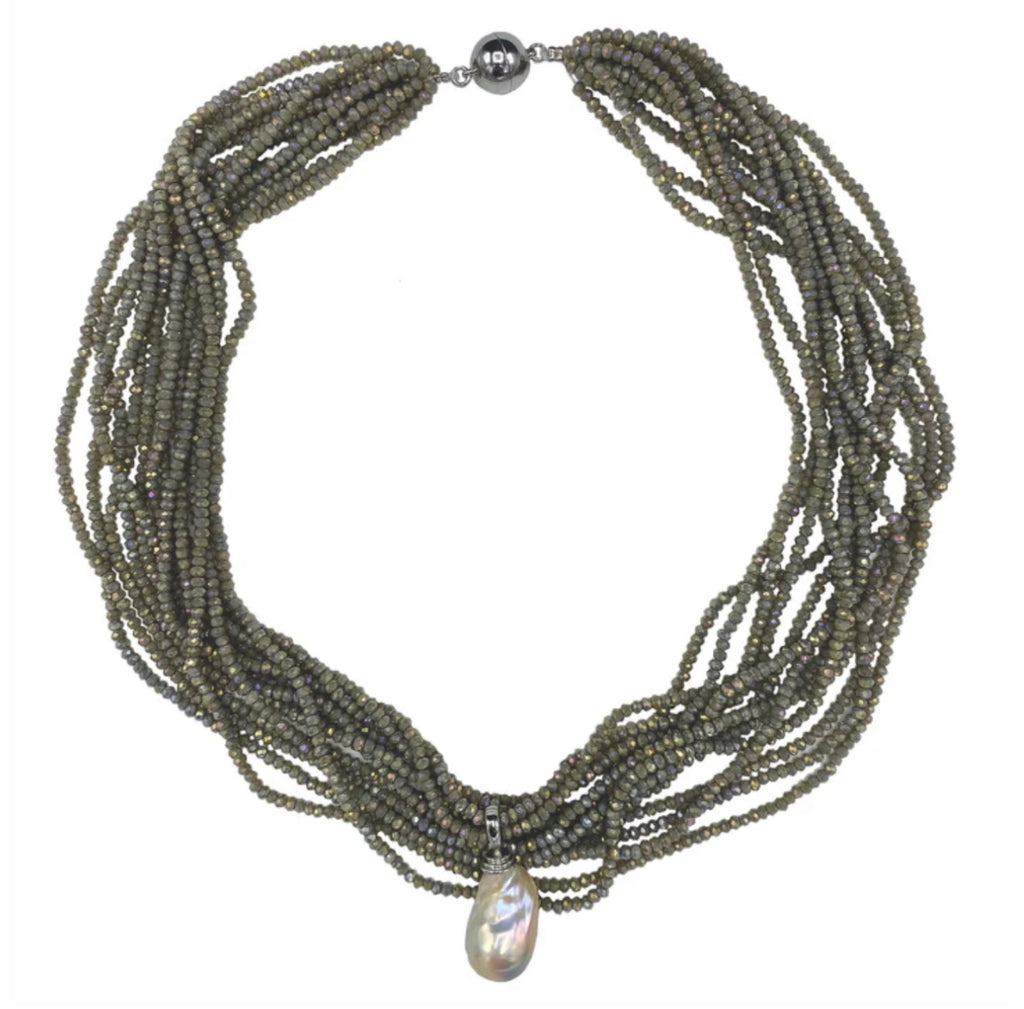 THE CRYSTAL NECKLACE PISTACHIO