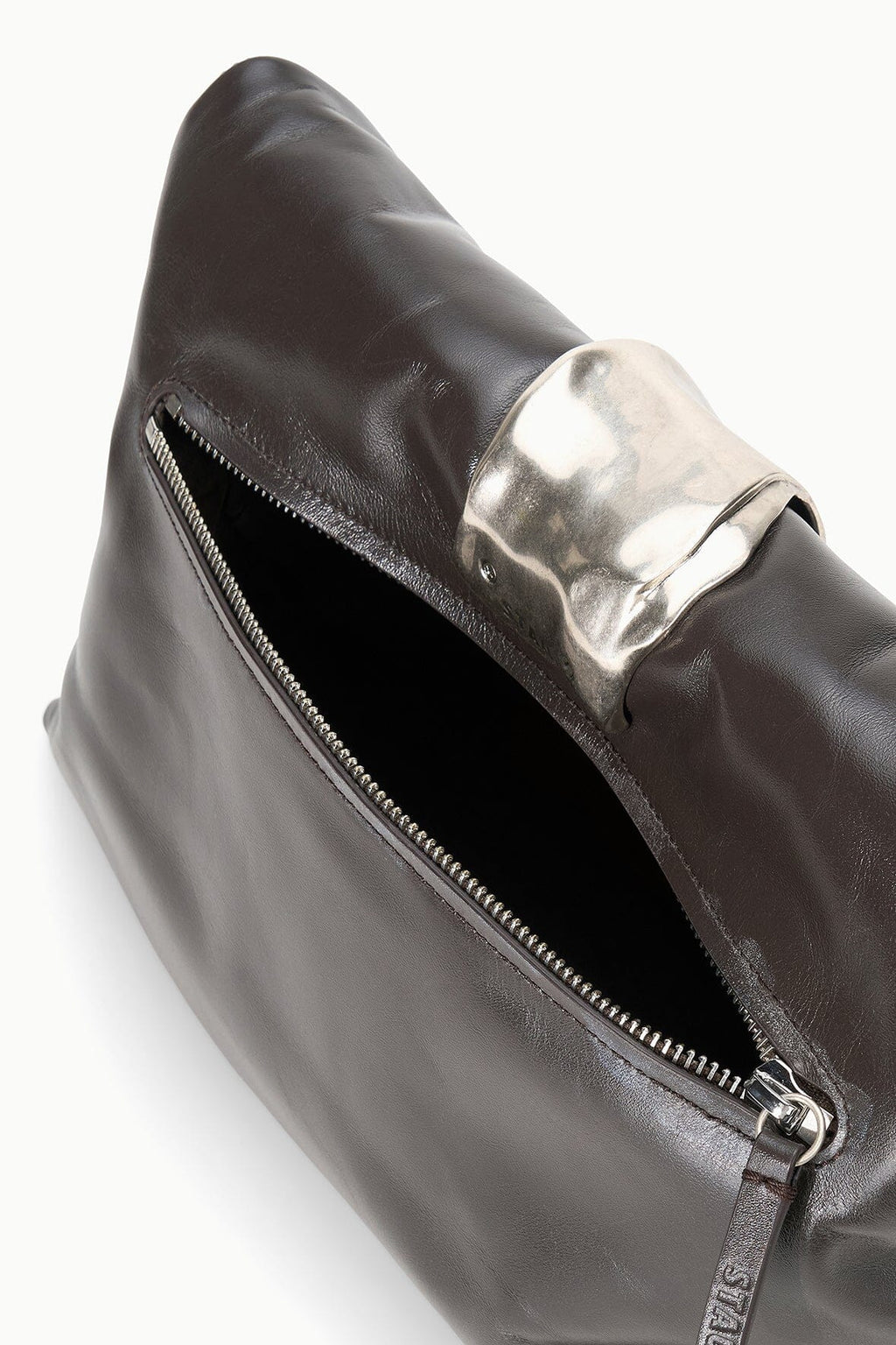 CUFF CLUTCH