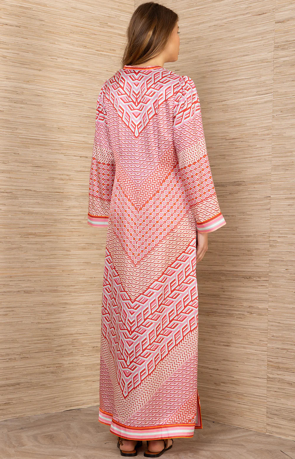 LONG SLEEVE V-NECK DRESS
