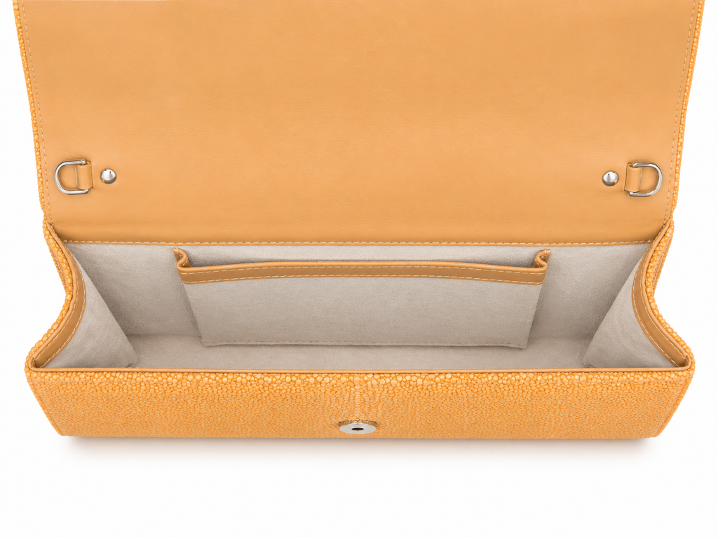 STINGRAY PURSE
