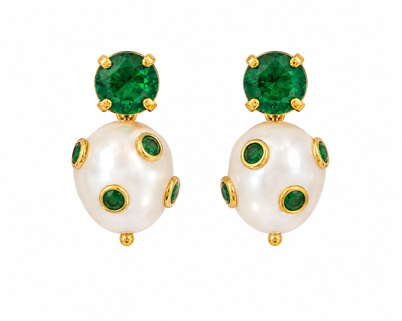 ROUND PEARL STUDS EMERALD