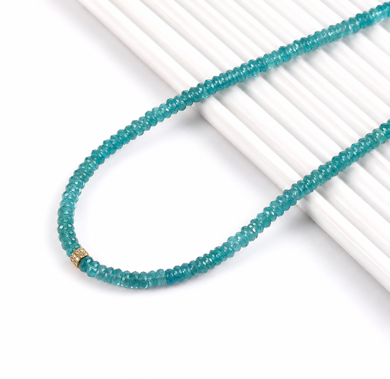 APATITE BEADED NECKLACE
