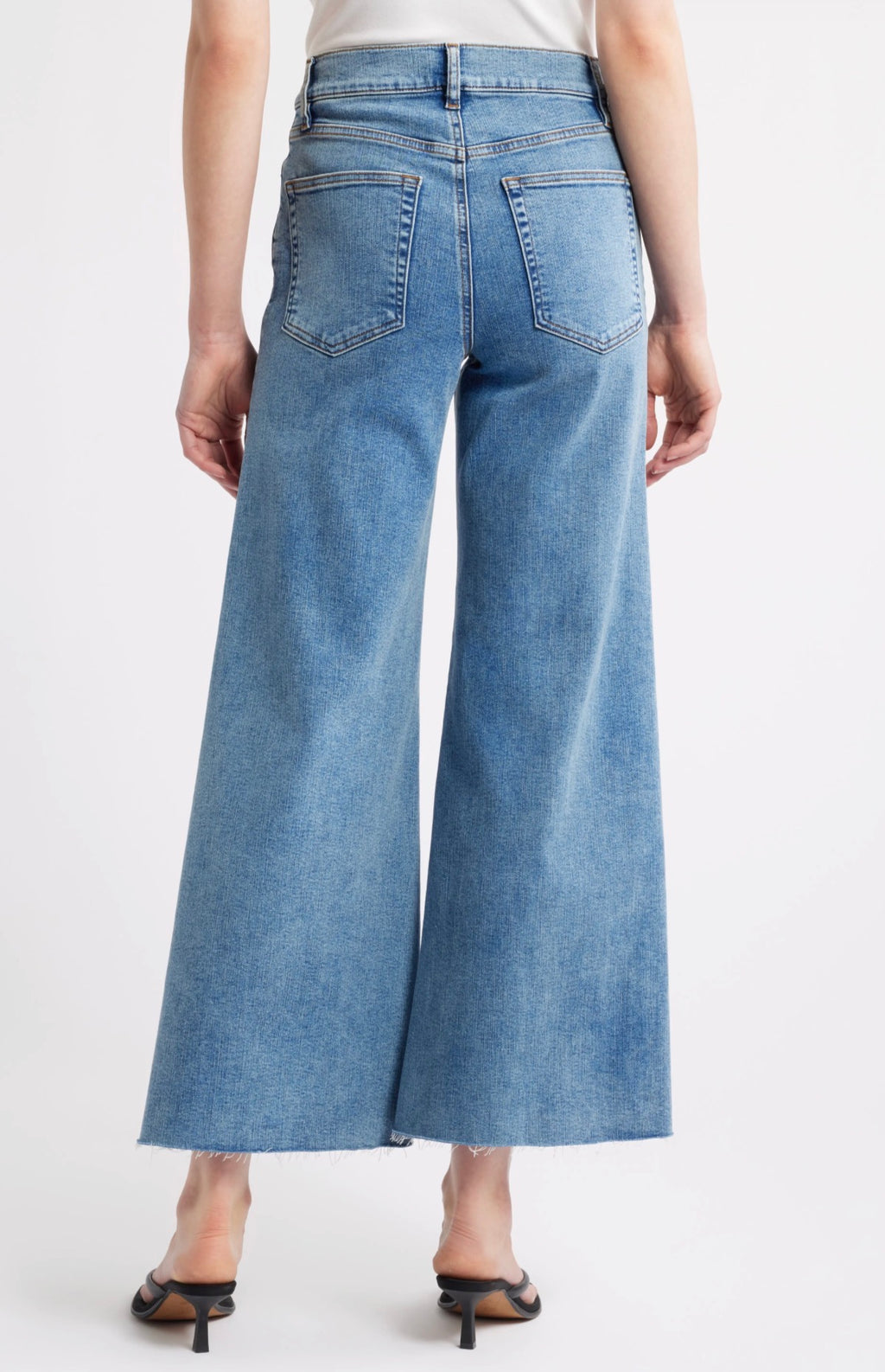 LE PALAZZO CROP