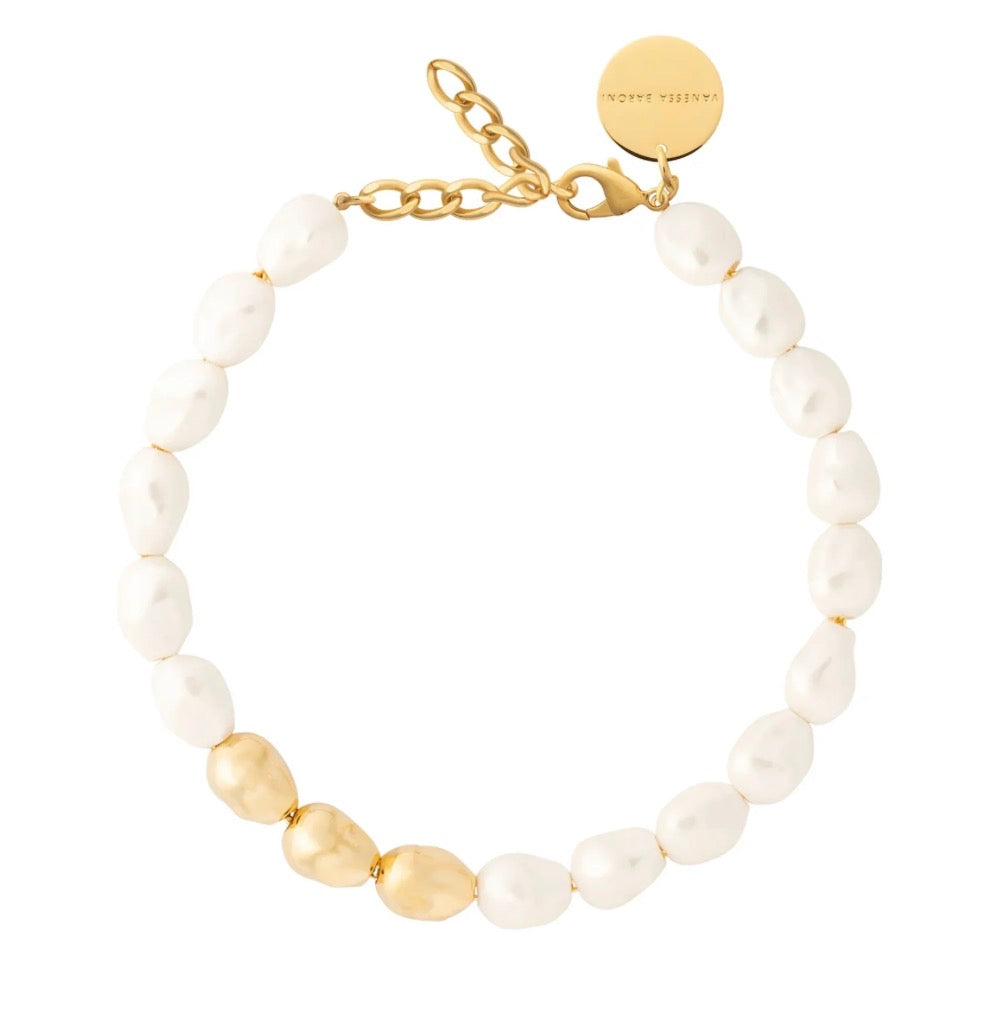 SHORT ORGANIC PEARL NECKLACE