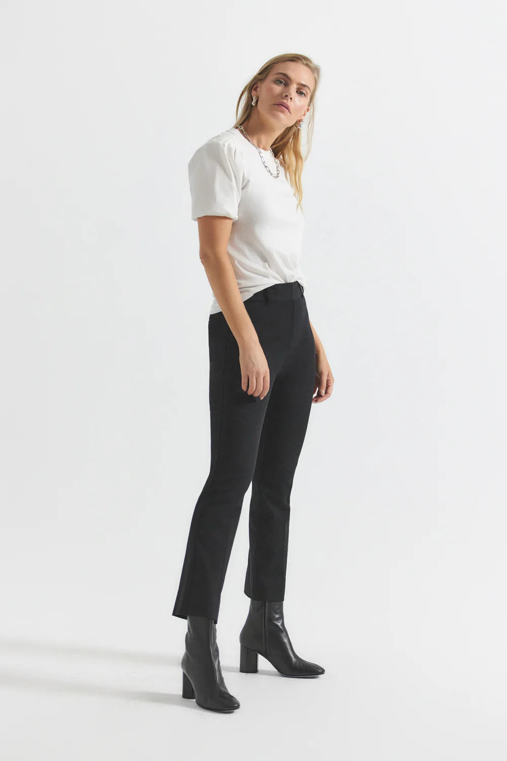 CROSBY CROPPED FLARE TROUSER