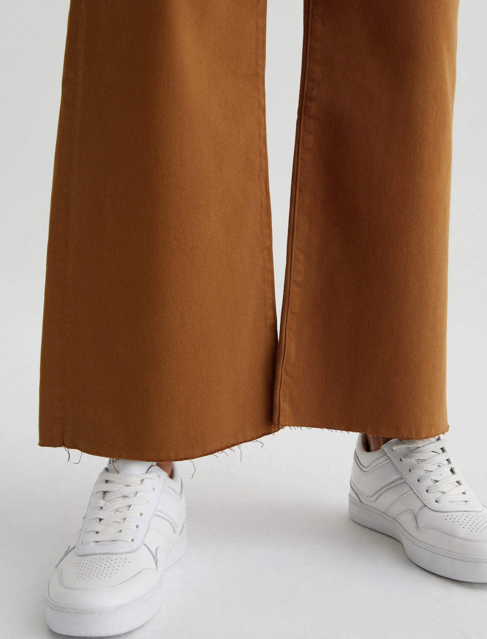 SAIGE WIDE LEG CROP