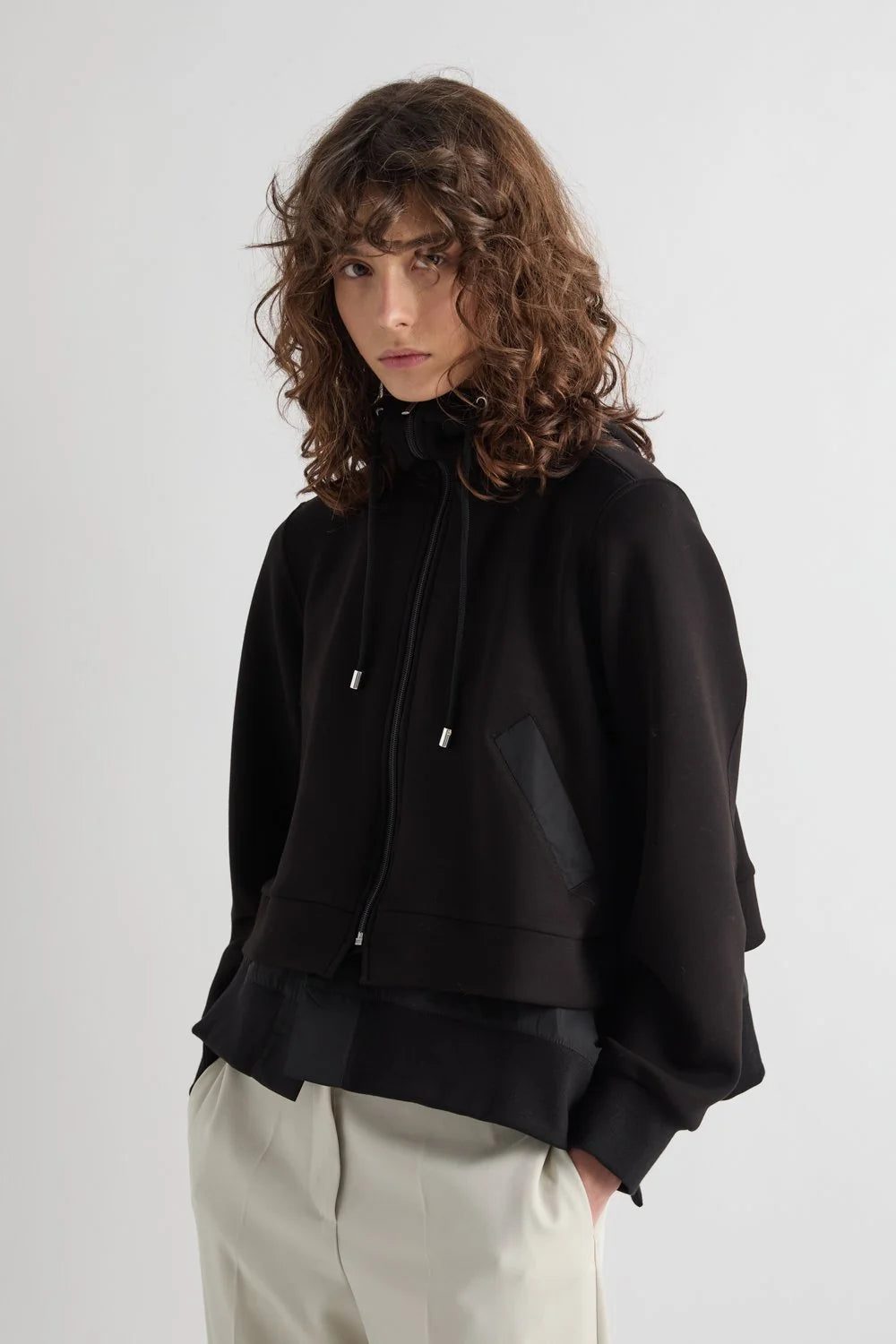 HOODED JACKET