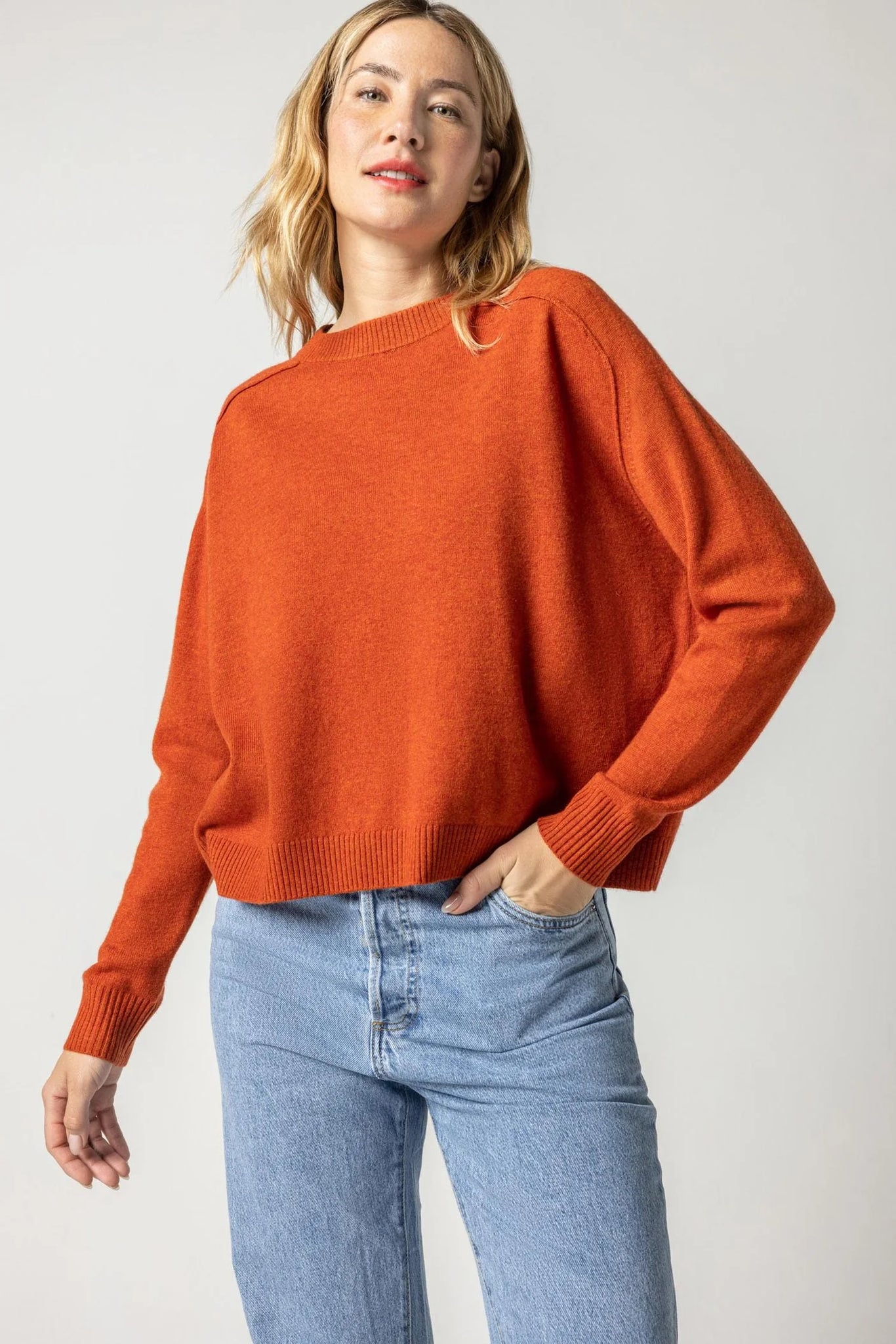 OVERSIZED SADDLE SLEEVE SWEATER