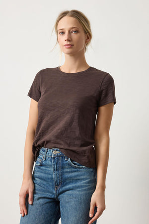 SHORT SLEEVE BACK SEAM CREWNECK