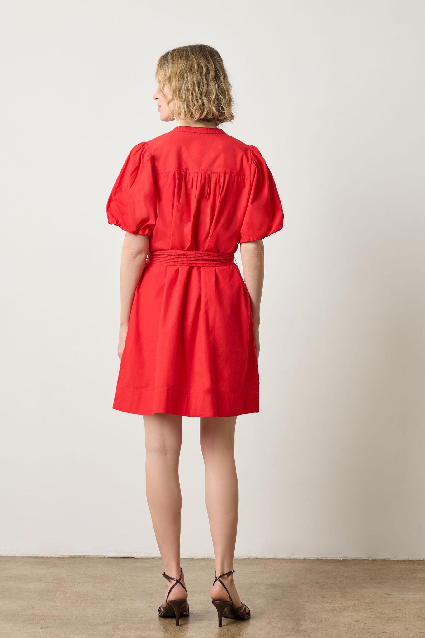 SHIRRED SLEEVE SPLIT NECK DRESS