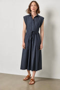 GUSSET SLEEVE MAXI DRESS