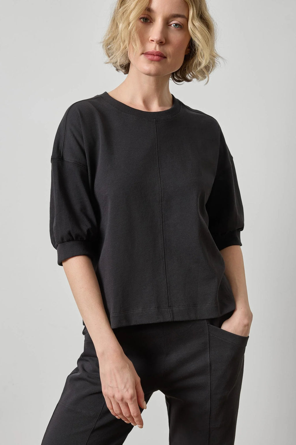 HALF SLEEVE RIBBED TRIM SWEATSHIRT