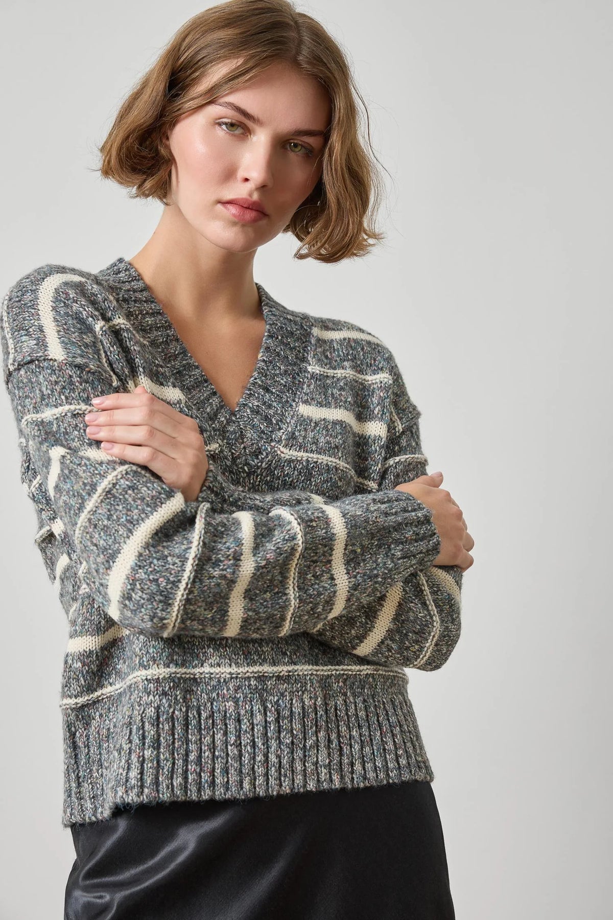 MULTI STRIPE- V NECK SWEATER