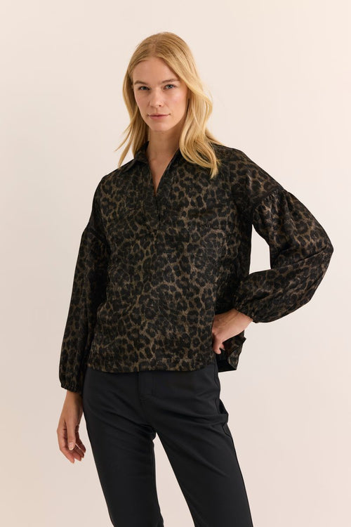 ARIANNA LONG SLEEVE ANIMAL PRINT TOP