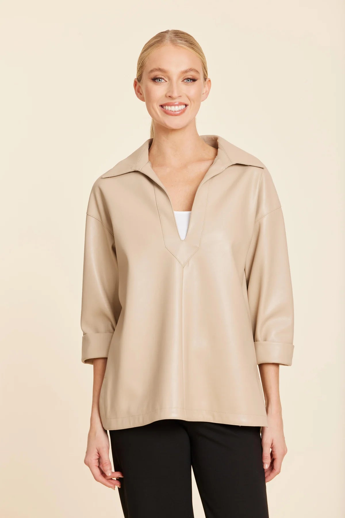 JOHNNY COLLAR TOP