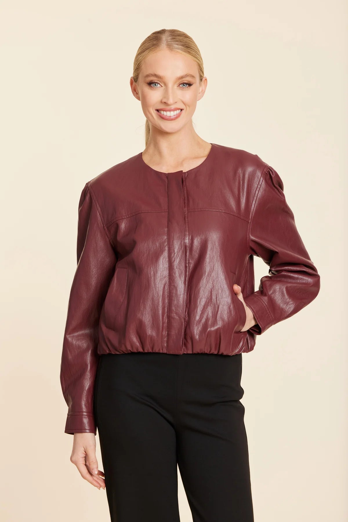 INVERTED BACK PLEAT JACKET