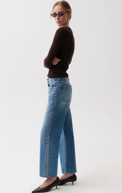 LEXI MID RISE BOWED STRAIGHT JEAN