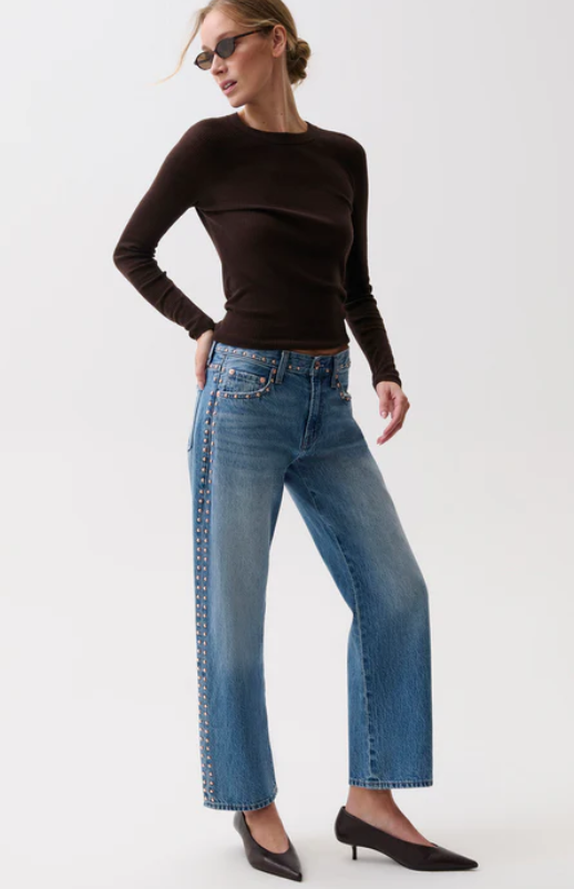 LEXI MID RISE BOWED STRAIGHT JEAN