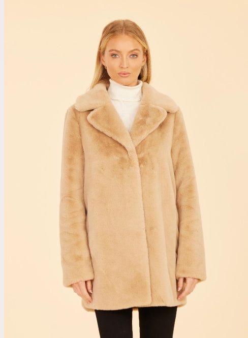 FAUX FUR COAT
