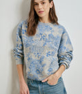 THE FAVORITE CLASSIC EMBOSSED SWEATSHIRT