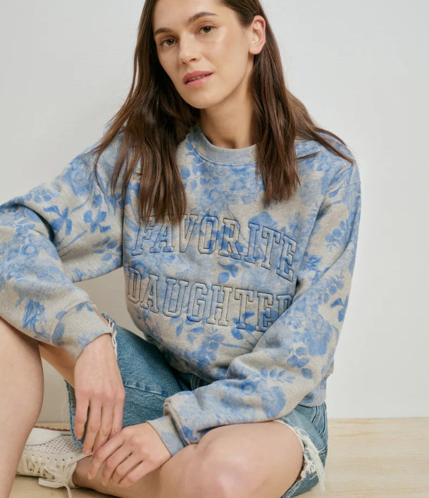 THE FAVORITE CLASSIC EMBOSSED SWEATSHIRT