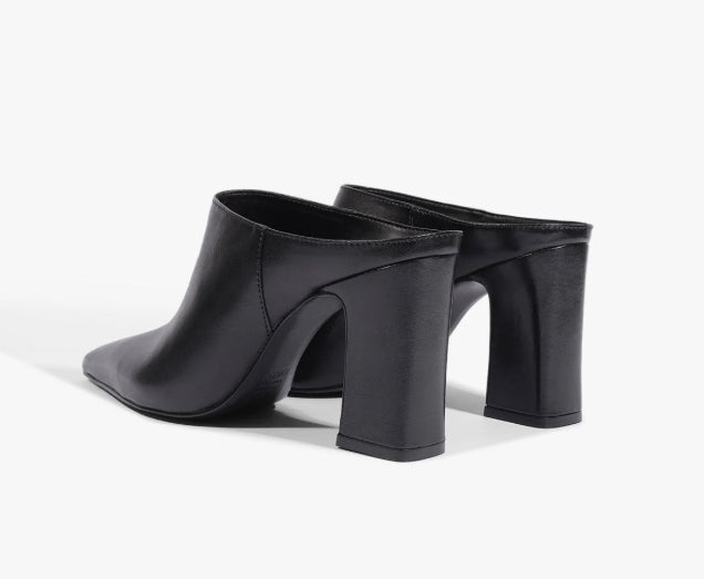 ELEANOR MULE LEATHER PUMP