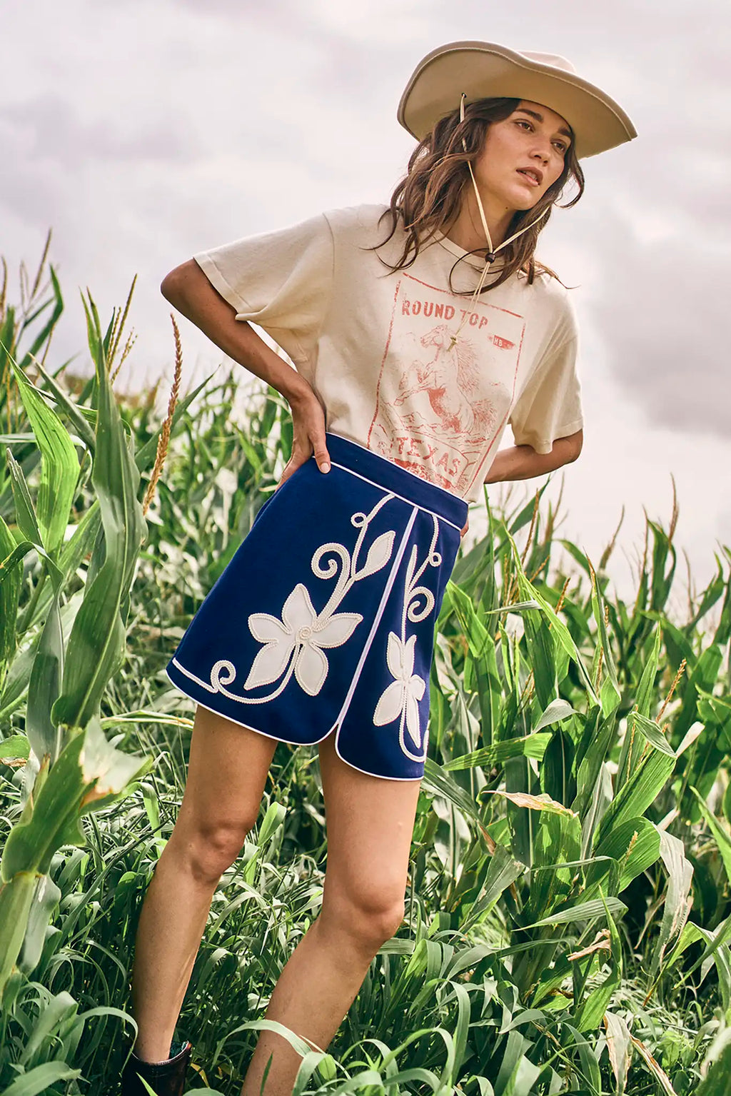 RODEO SHORT SLEEVE TEE
