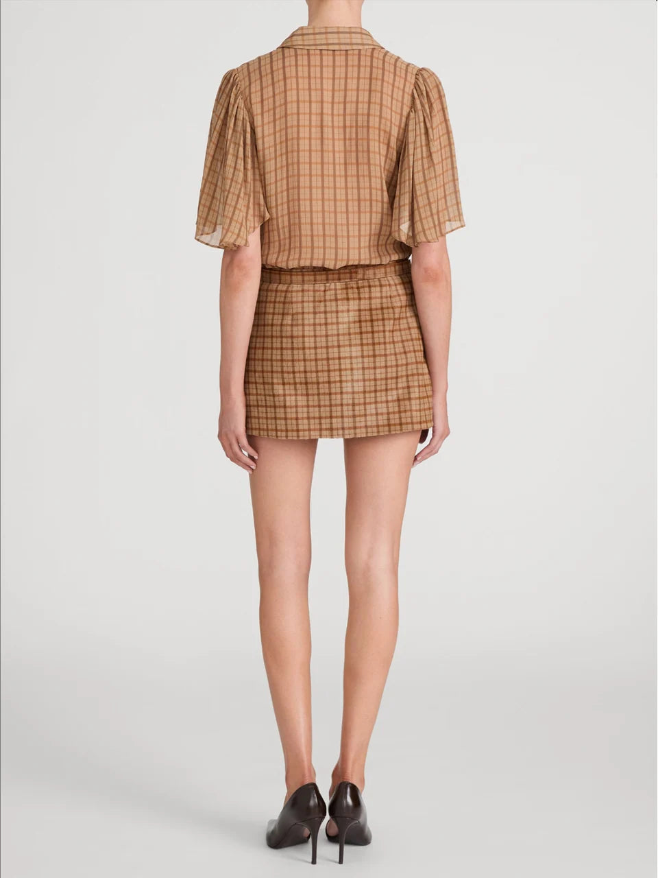 THE FLUTTER SHIRT