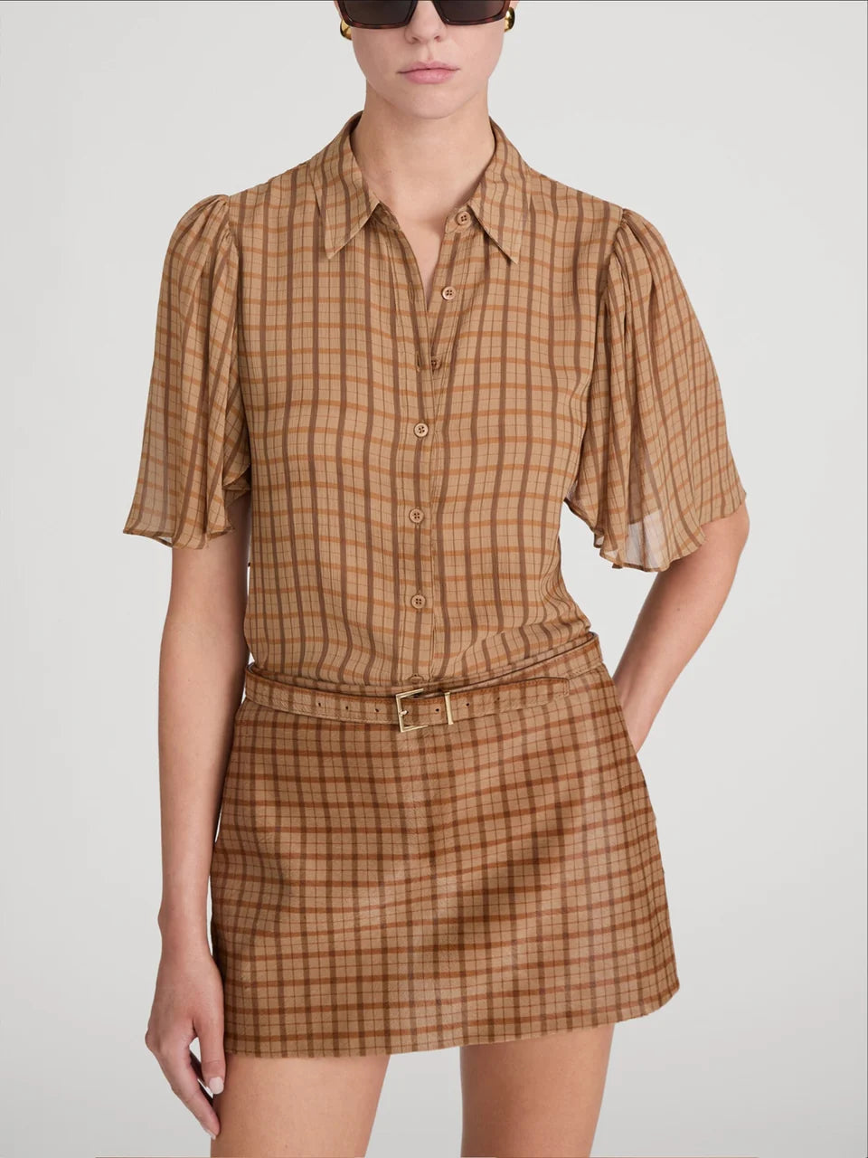 THE FLUTTER SHIRT