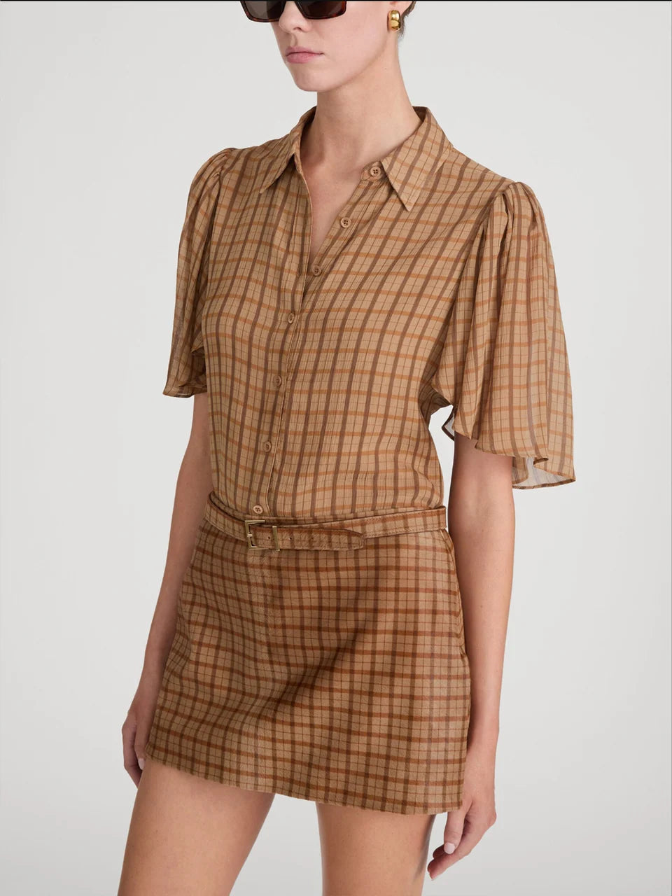 THE FLUTTER SHIRT