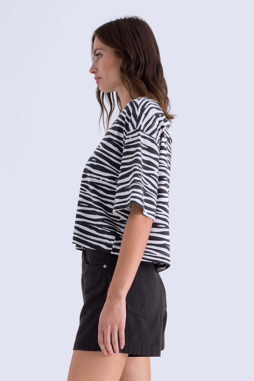 MAE CROPPED TEE